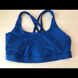 Lululemon 10 Energy bra EUC